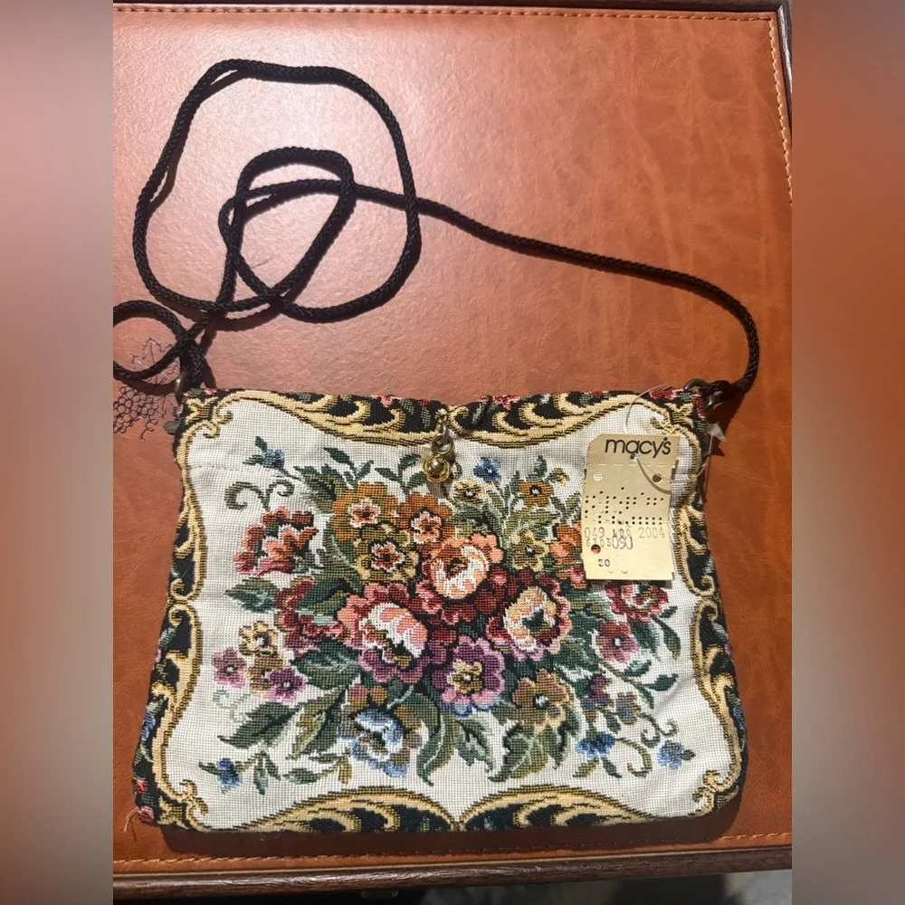 1950s Victorian Floral Tapestry Cocktail Crossbody Purse 7"X 5" VTG Macys NWT - Picture 1 of 5